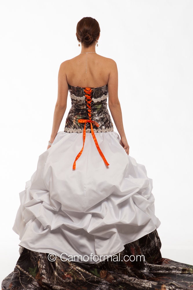 Sale 3140 White and Mossy Oak Wedding Gown with Pickups and Train, Size 8