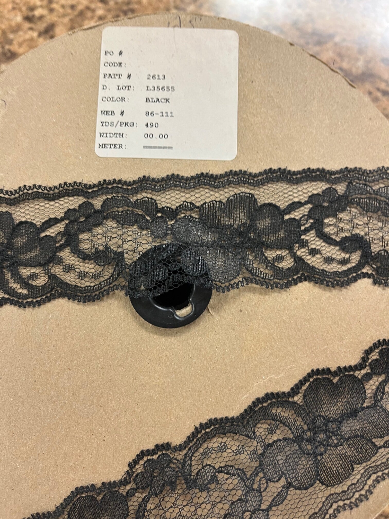 LACE, Black, approx 494 yards per roll