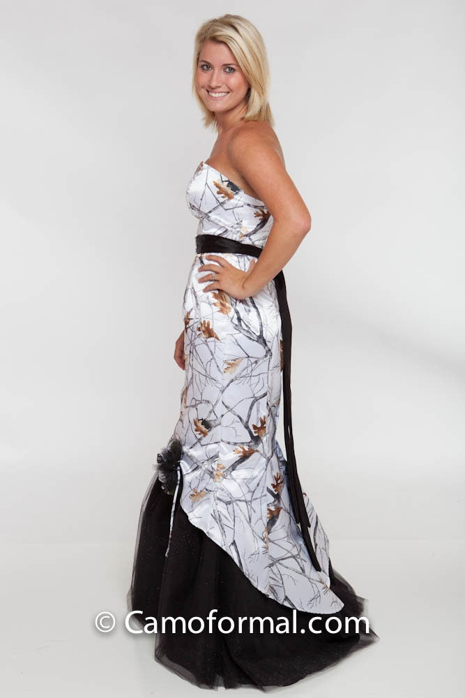 Sale 3808 Strapless True Timber Snowfall With Black Accents With Small Sweep Train, Size 12