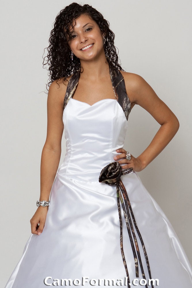 Sale 3056 White and Camo Wedding Gown , With Detachable Train, Realtree APG Size 4