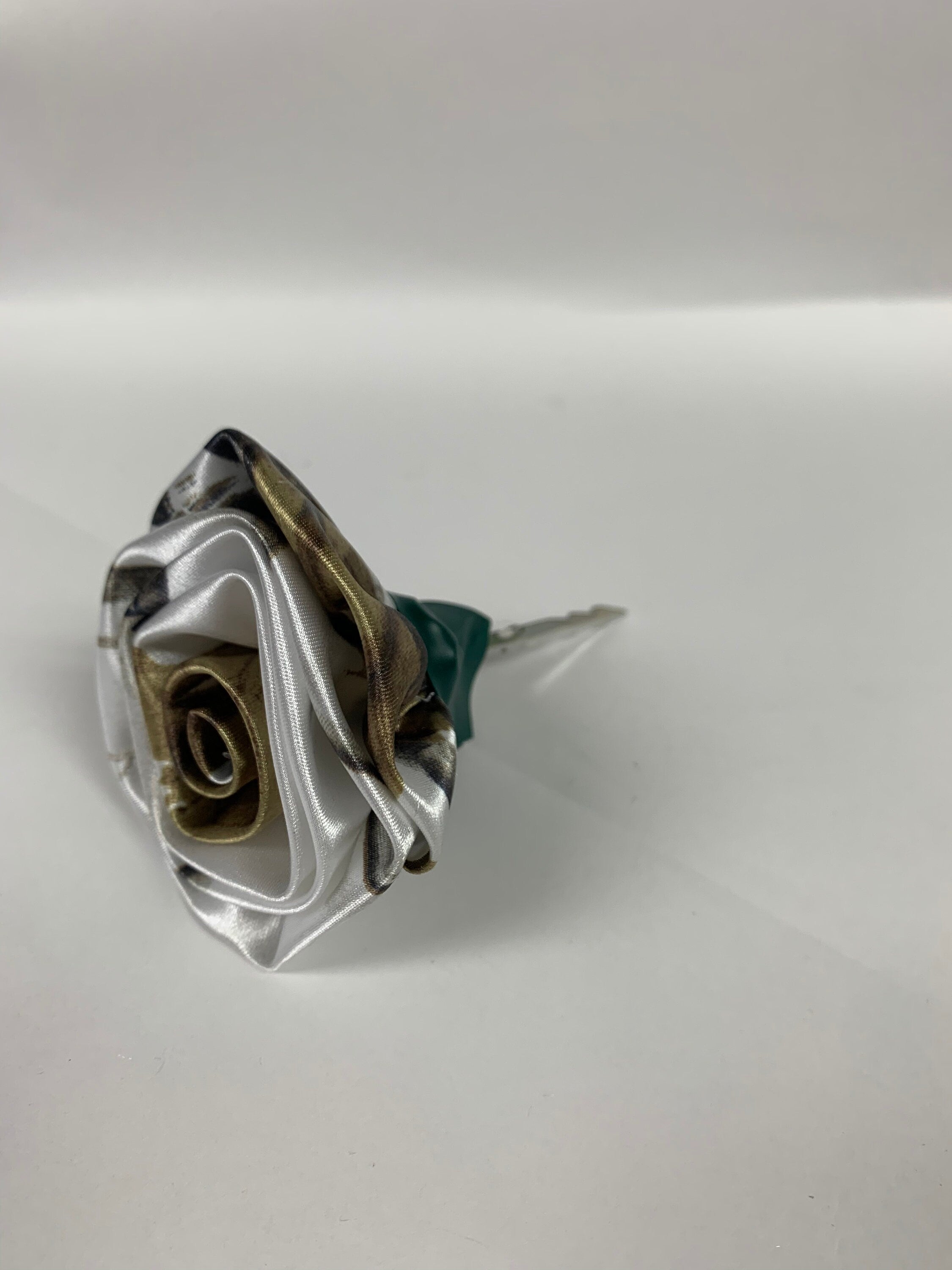 Camo Flowers- Realtree AP Snow,  Various Sizes Available