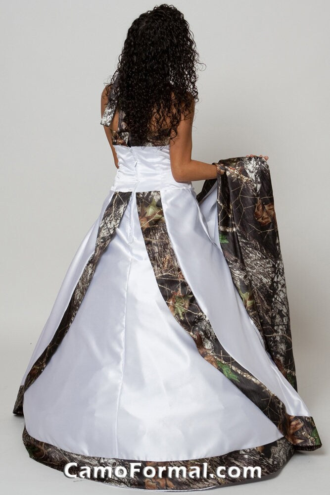 Sale 3056 White and Camo Wedding Gown , With Detachable Train, Realtree APG Size 4