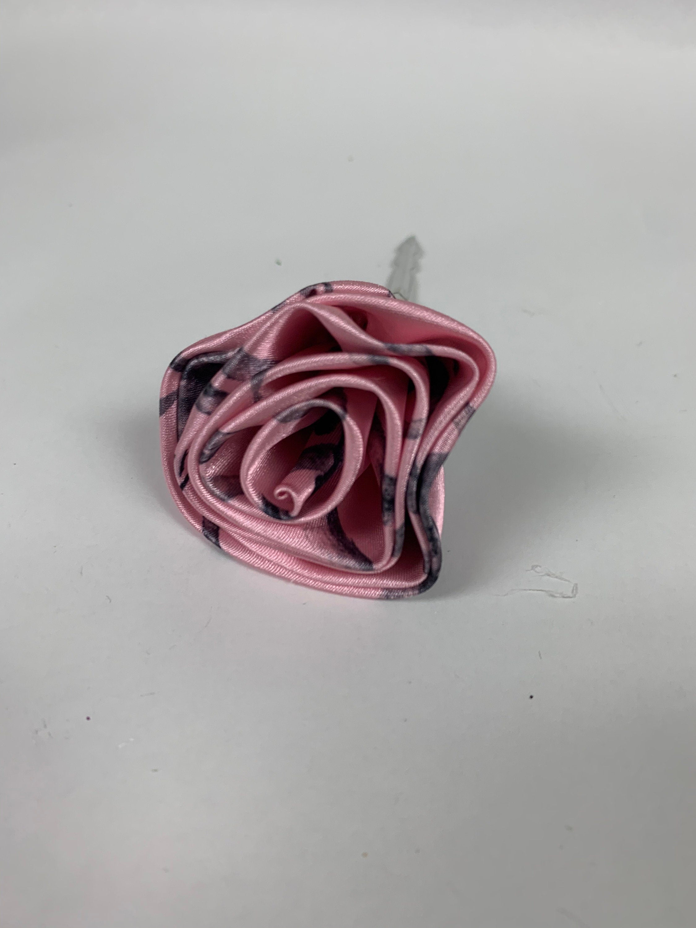 Camo Flowers-True Timber Snowfall Pink Various Sizes Available